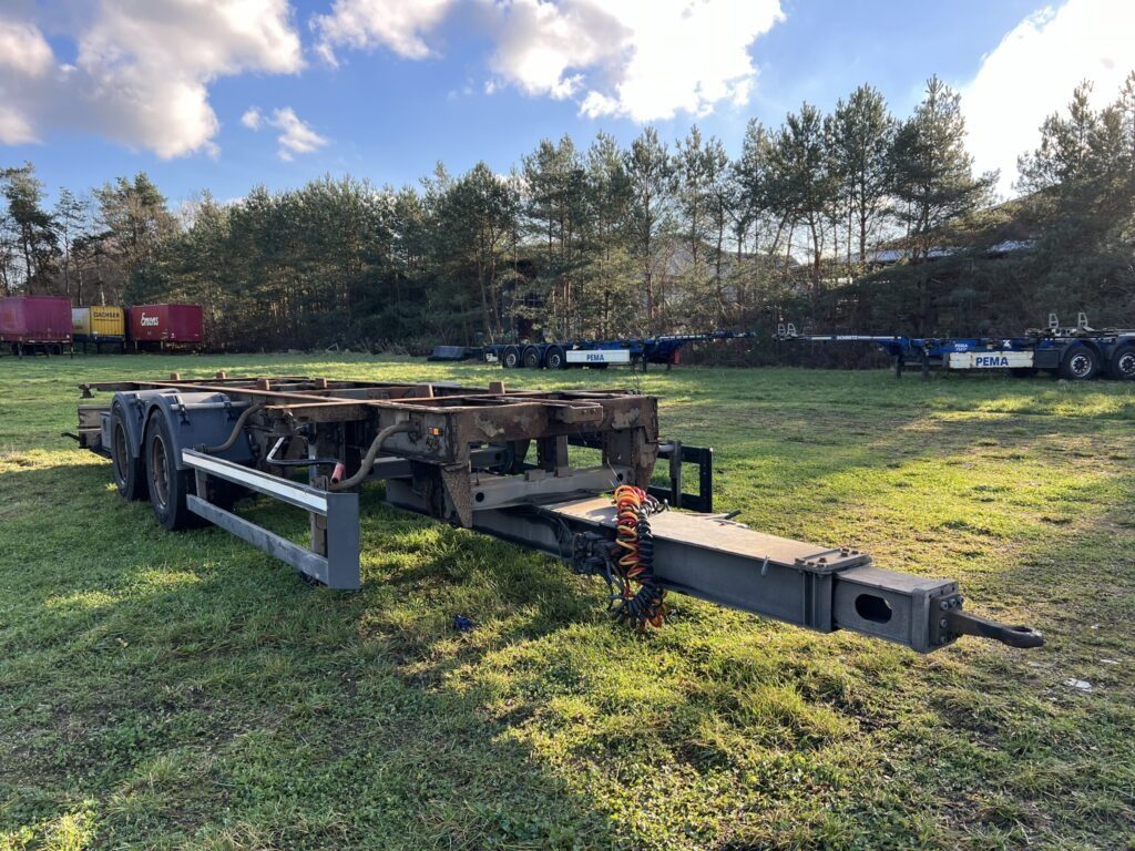 Schmitz Cargobull ZWF 18 – L 20 Midi / Tandem / SAF
